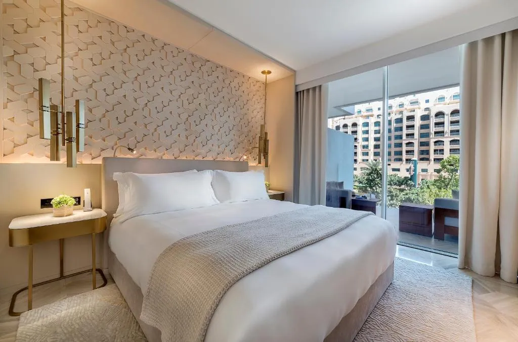 Superior Double room with partial sea view