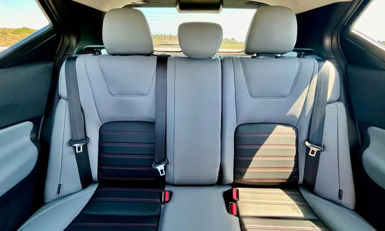 اجاره نیسان کیکس 2023