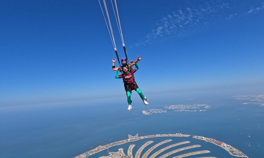 اسکای دایوینگ دبی